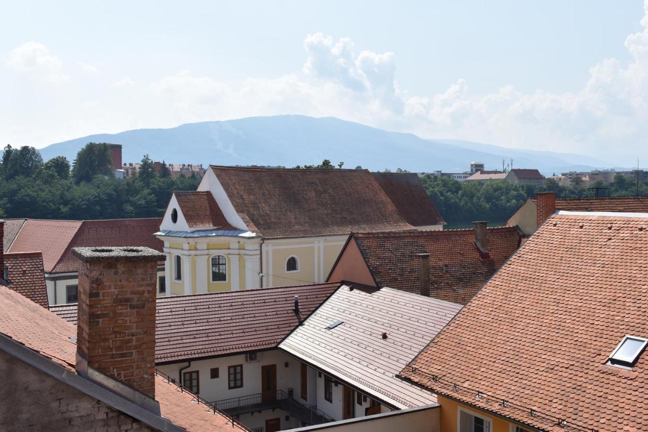City Wall House Марибор Экстерьер фото